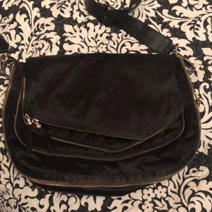 Henri Bendel large messenger bag